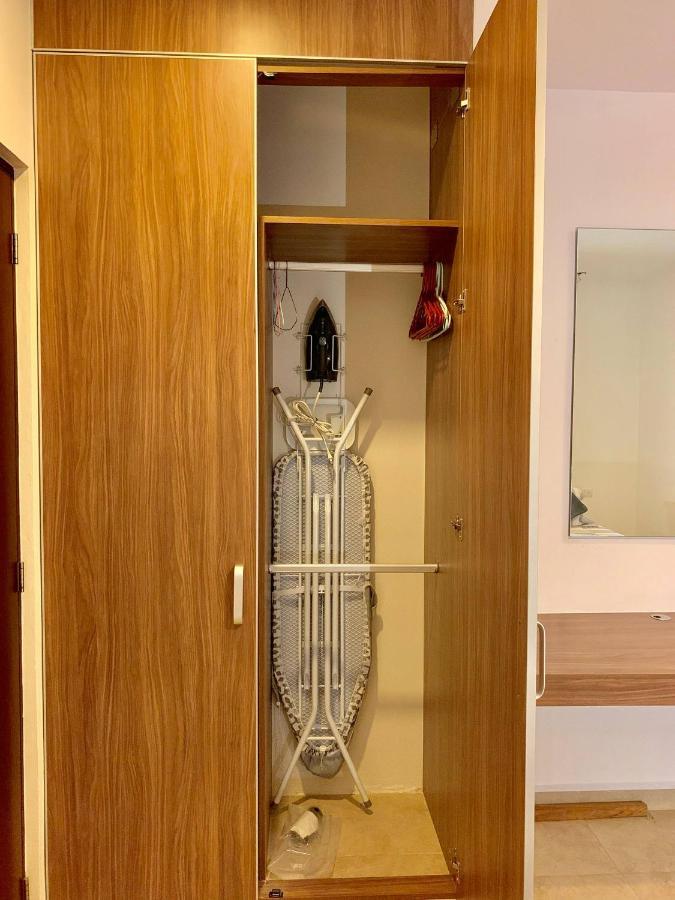 Sleeps 4-6-amazing 2 Bedroom Ph With Bbq Jacuzzi Apartment *