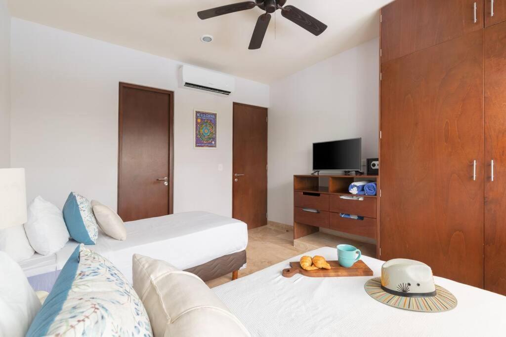 Crlstalida Swim Up & Free Bikes By Casa Paraiso