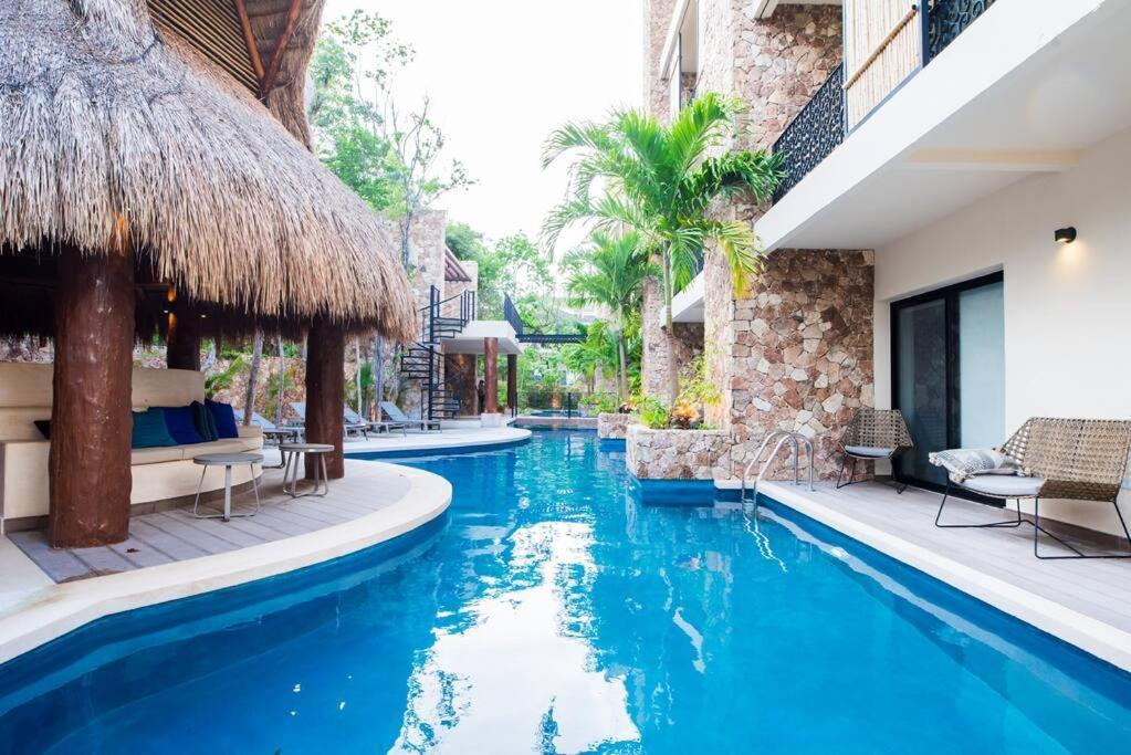 Chic Rooftop Ph, Private Pool, 1mi From The Apartment