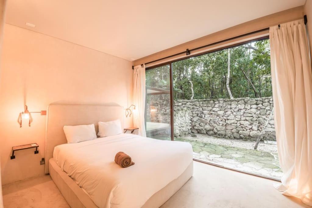 Retreat-3br Luxury Condo-private Pool