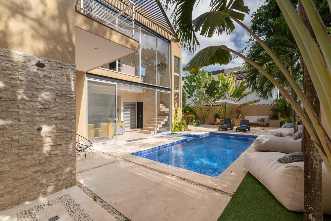Private Modern Villa-pool Beds-ac-internet-parking-grill Holiday home Tulum