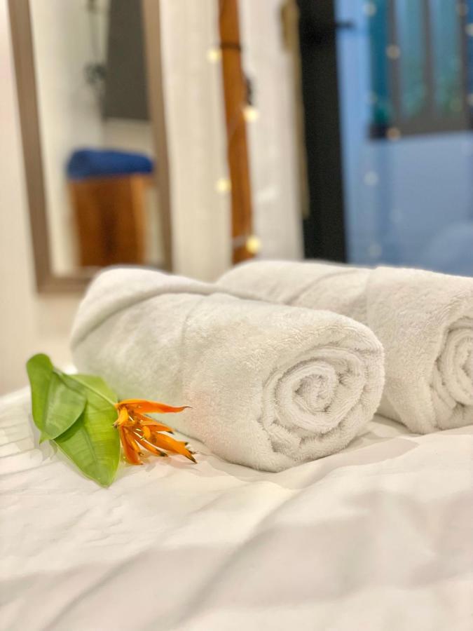 Boho Chic In La Veleta 1bdr Apartment *