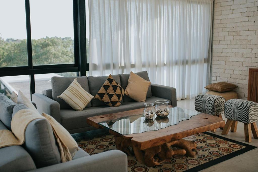 Lumina At Mudra Apartment *