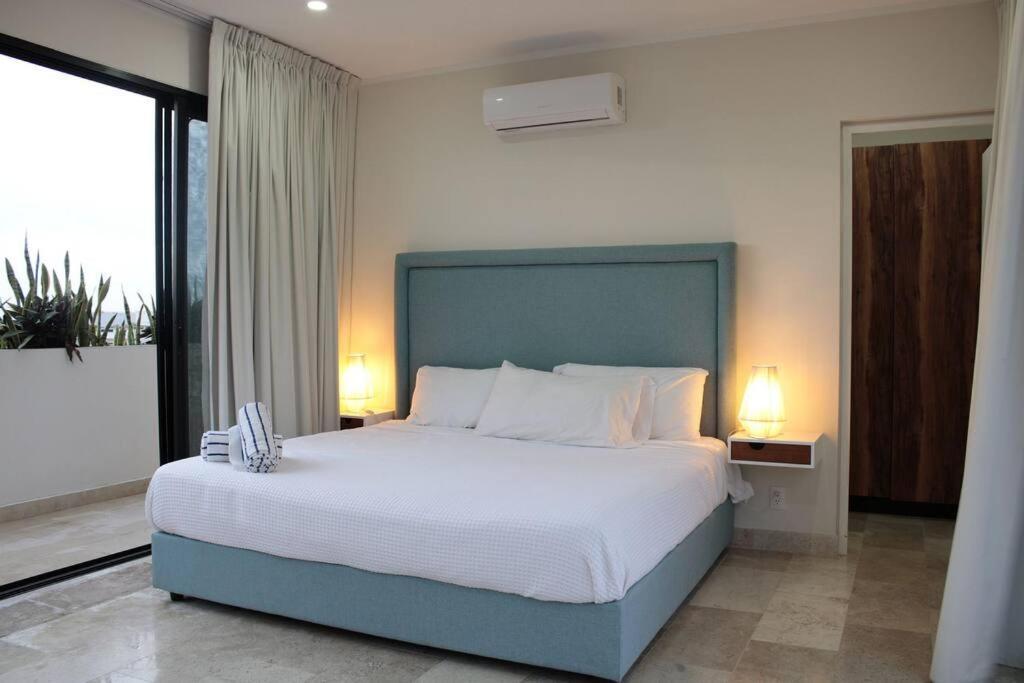 Spacious 3 Bed Penthouse With Rooftop And Gym Apartment *