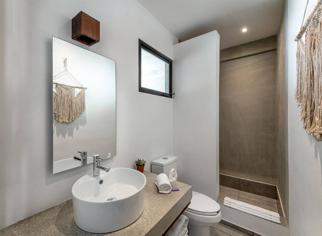 Great Located Spacious Loft Wamazing Rooftop Pool *