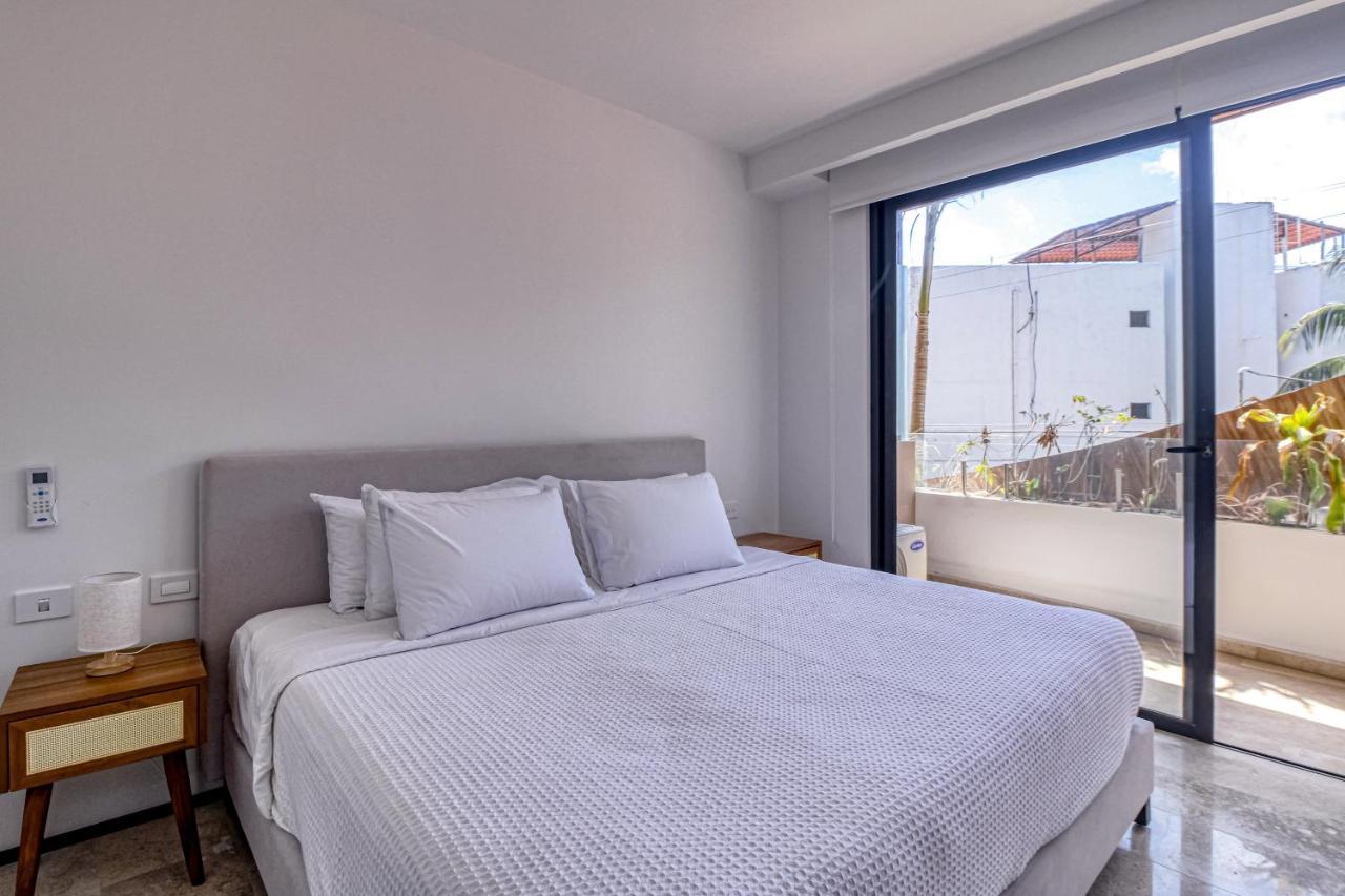 Menesse #b104 Apartment *