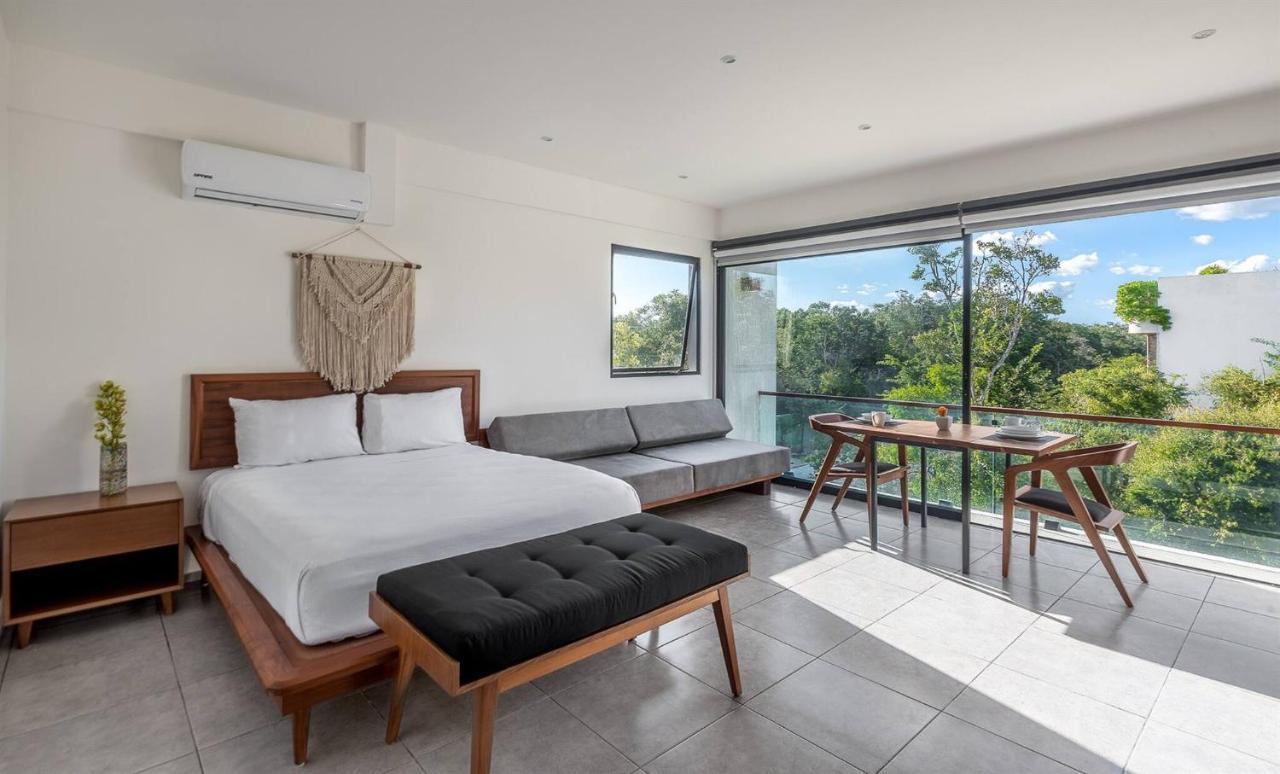 Unbeatable Located Spacious Loft With Amazing Roof Apartment *