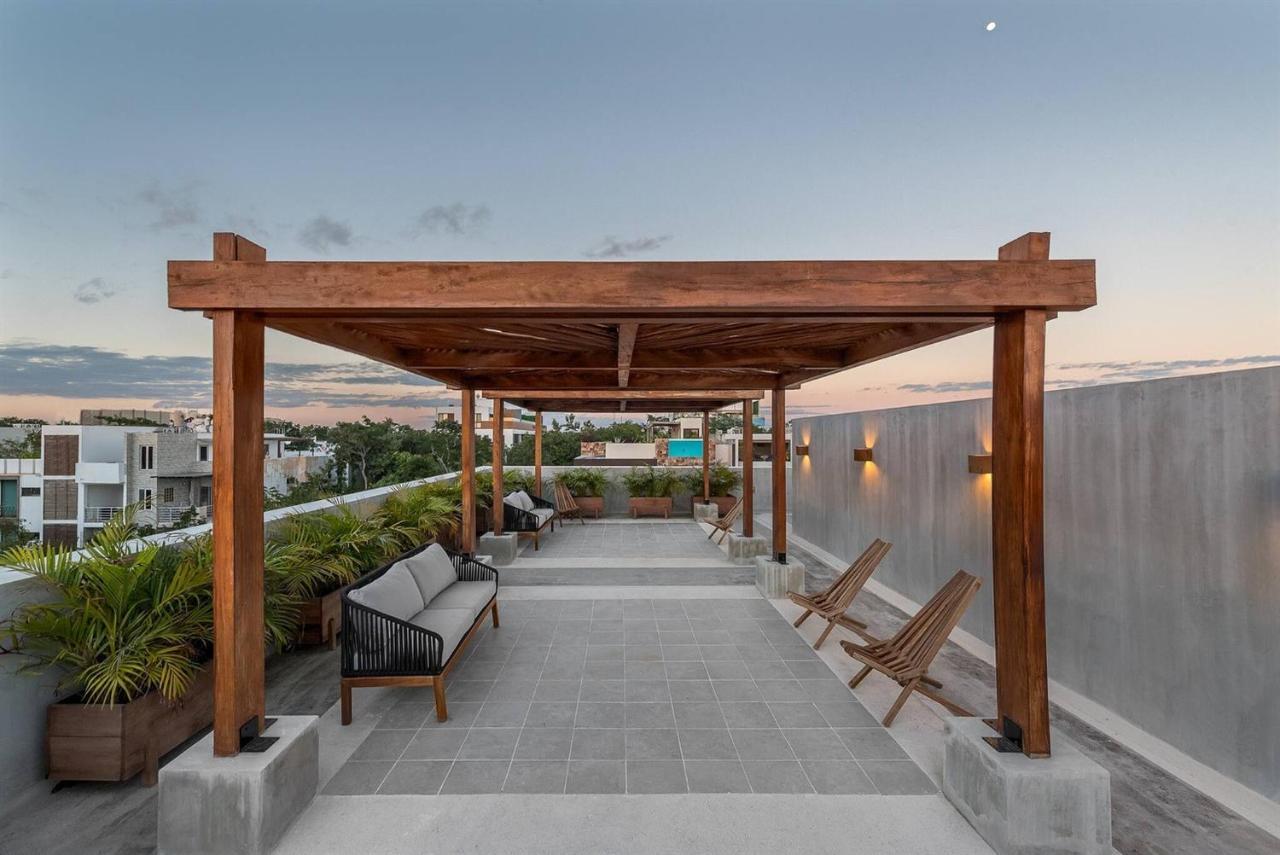 Great Located Spacious Loft Wamazing Rooftop Pool Apartment *