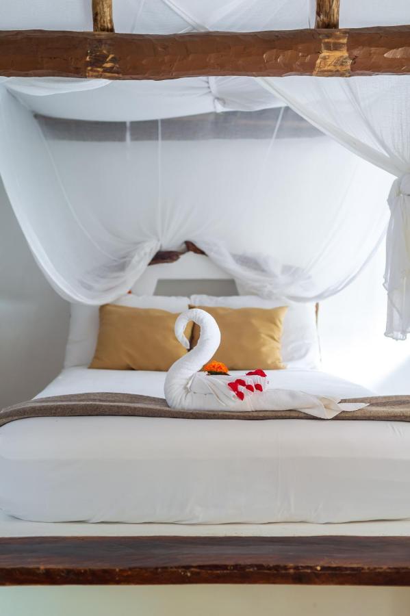 Villa Casa Aakbal - Luxury Front *