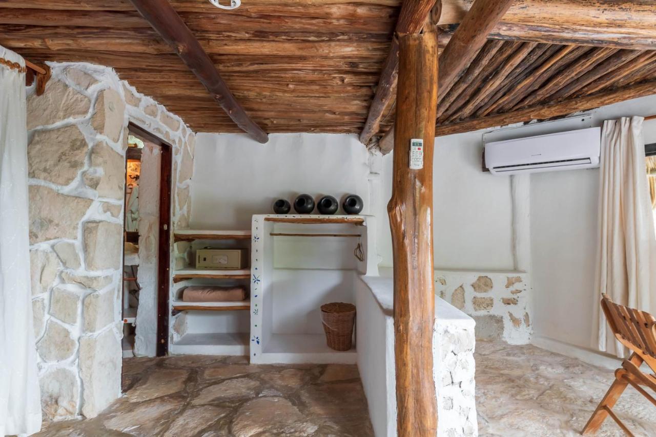 Villa Casa Aakbal - Luxury Front *