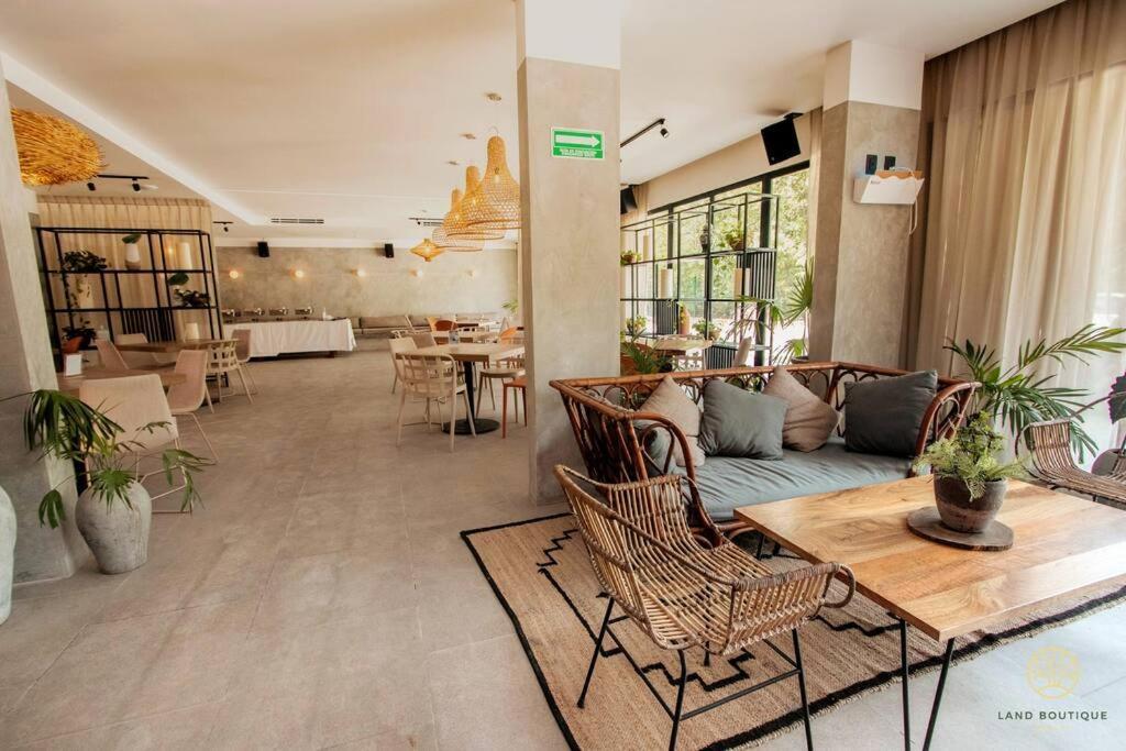 Hotel Tuk Rooftop Studio Private Pool *