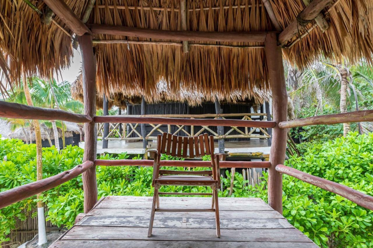 Casa Aakbal - Luxury Front