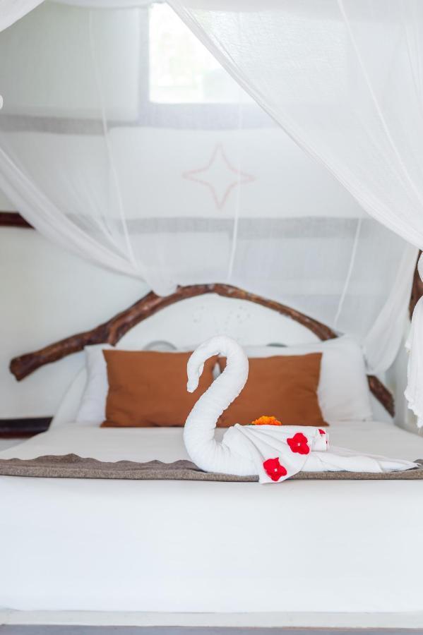 Casa Aakbal - Luxury Front Villa *