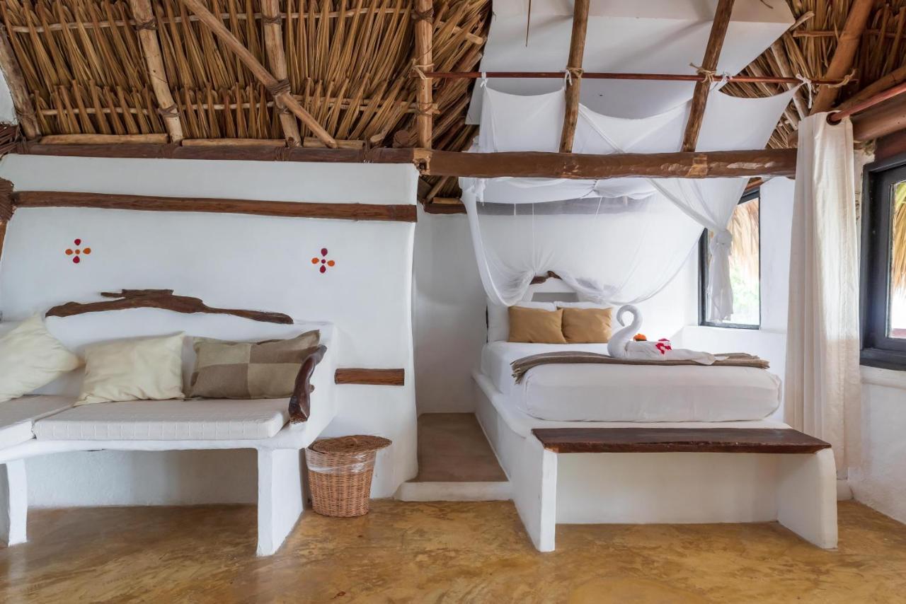 Villa Casa Aakbal - Luxury Front *