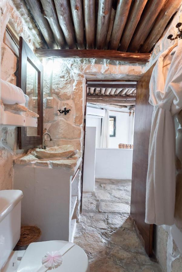 Casa Aakbal - Luxury Front Villa *