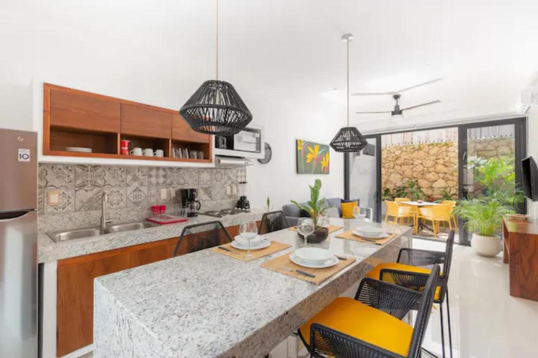 Noil Residences Apartment