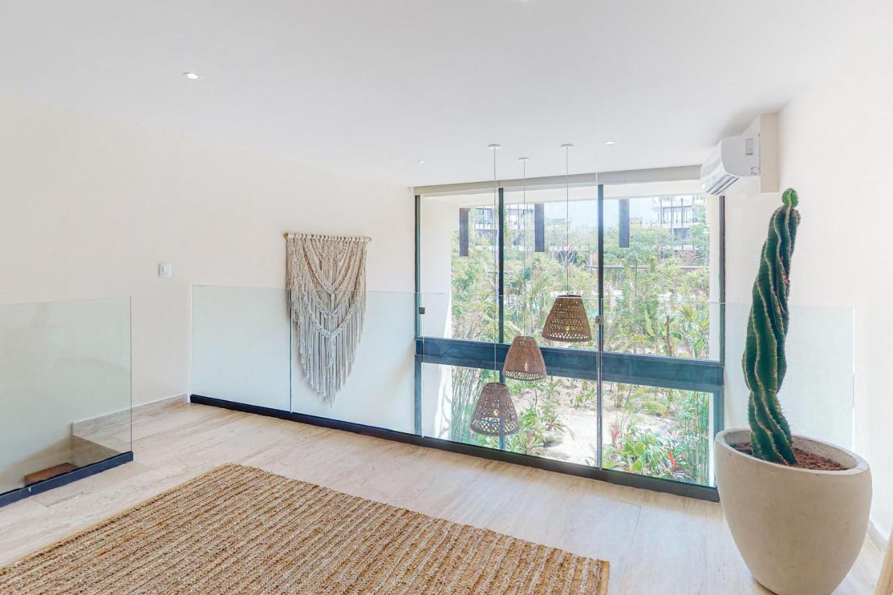 Mistiq Temple Loft C102