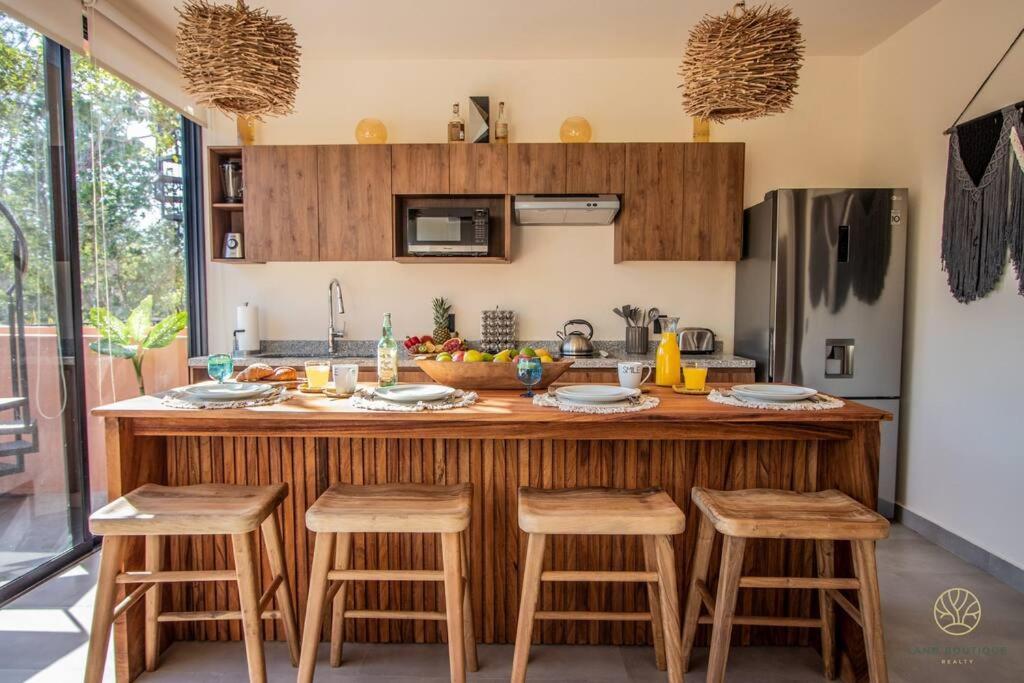 The Savia House - Rooftop & Gym Holiday home *