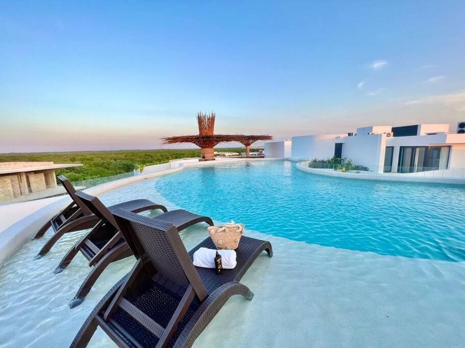 Deluxe King At Hunab Residences
