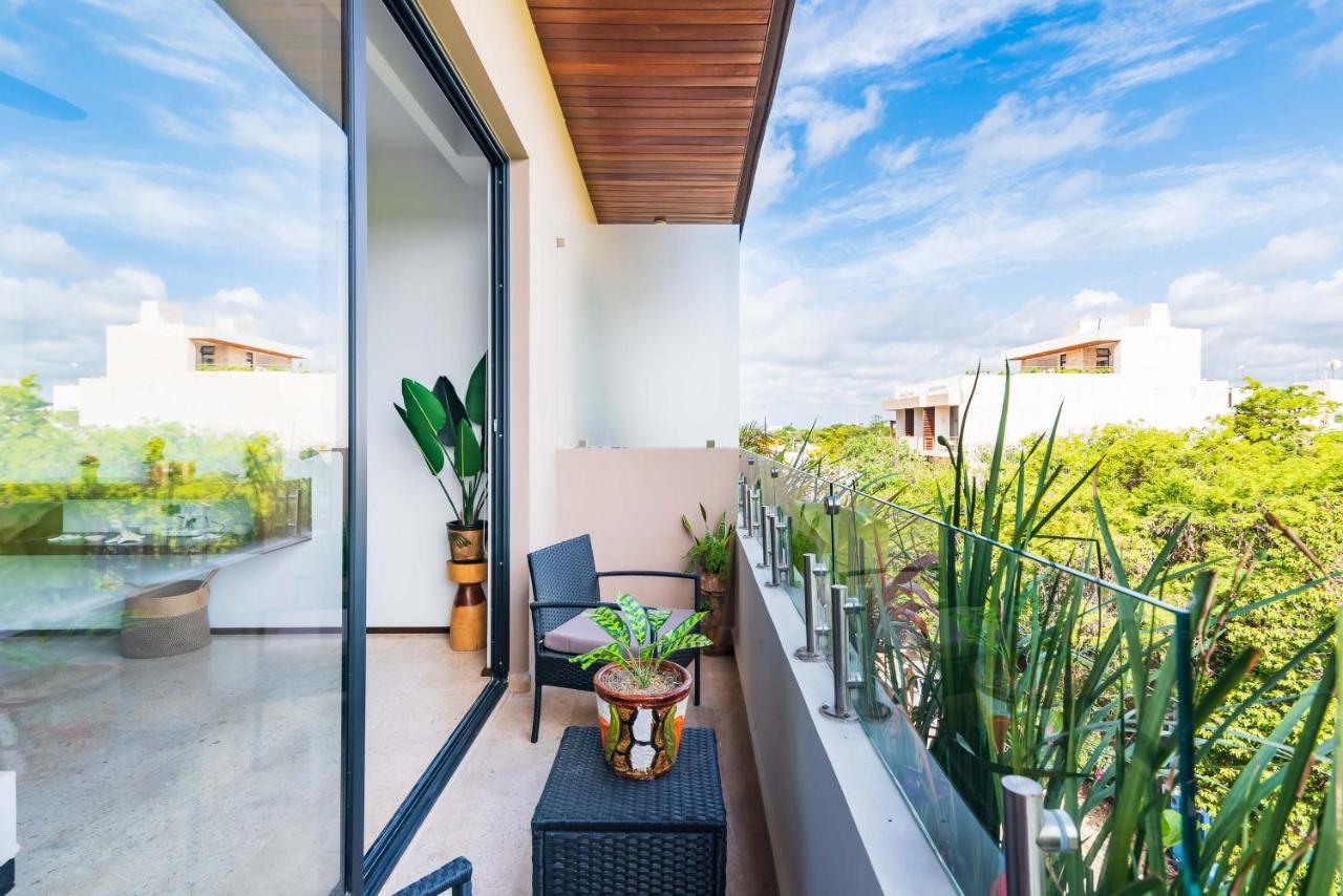 Apartment At Menesse