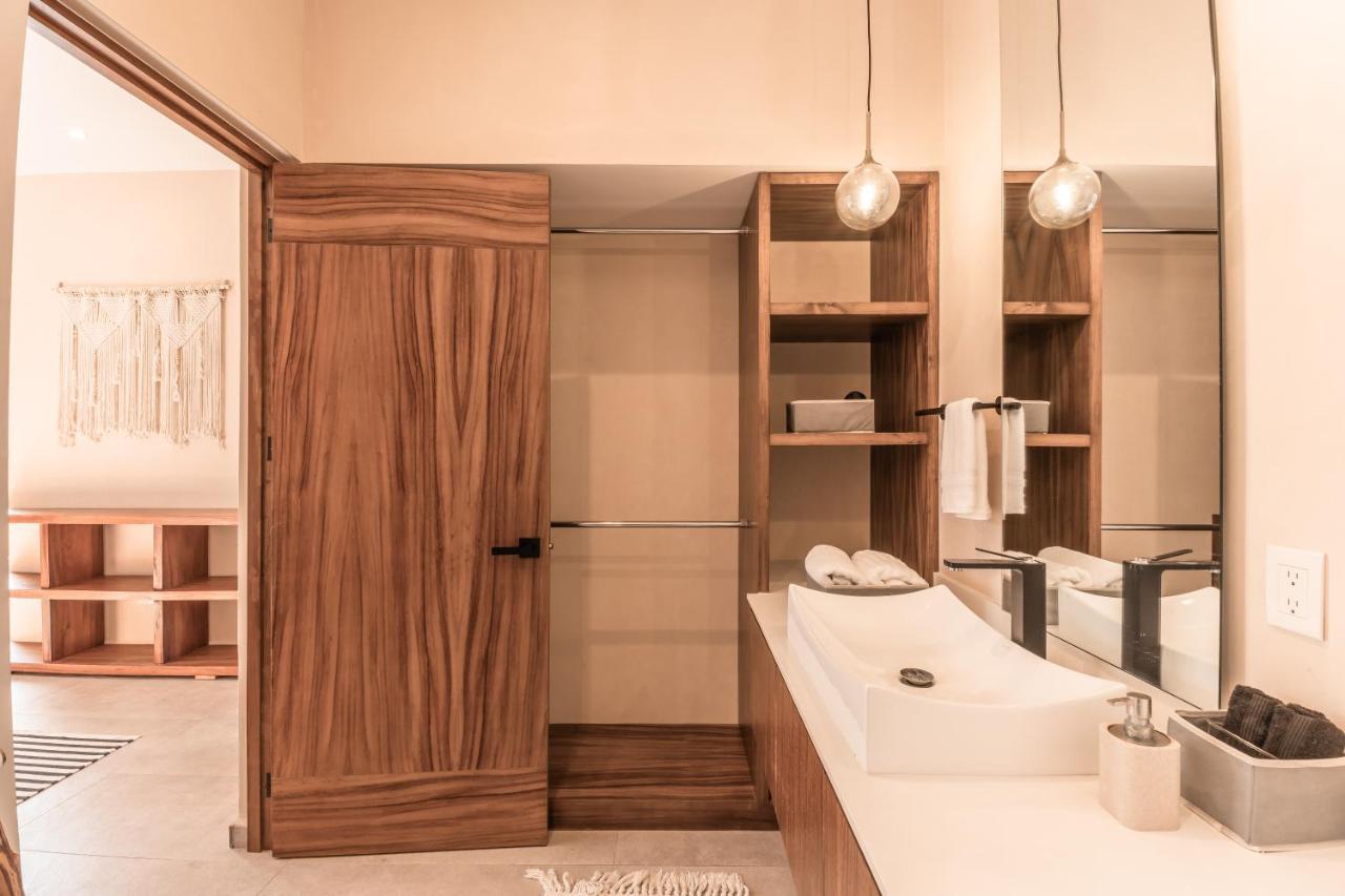 Toh14, Downtown Apartment