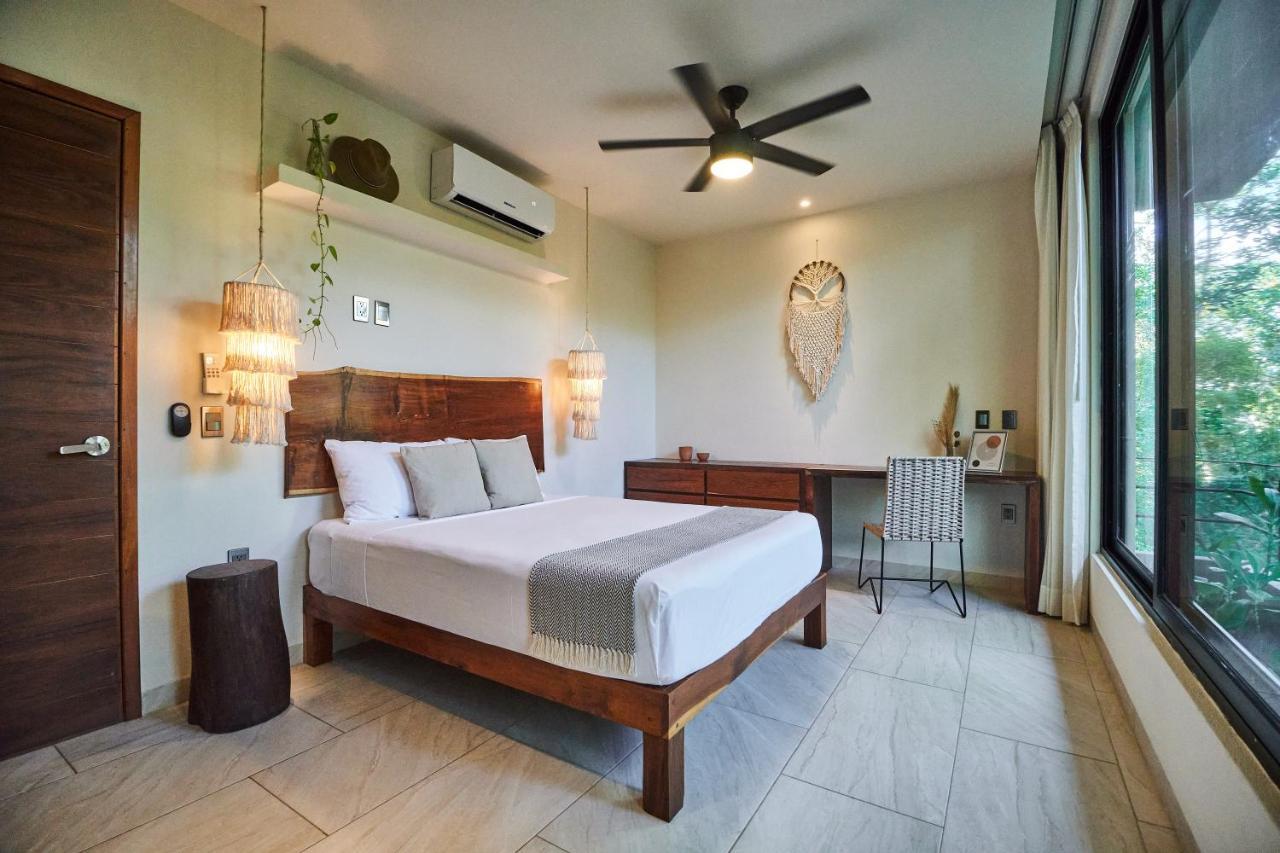 Skyview Penthouse 7 *