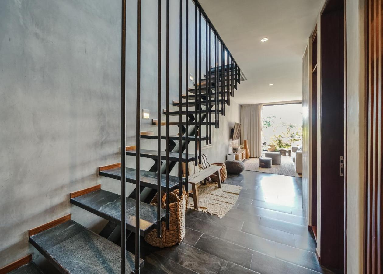 Divine 1br Ph With Private Pool And Spectacular Pools