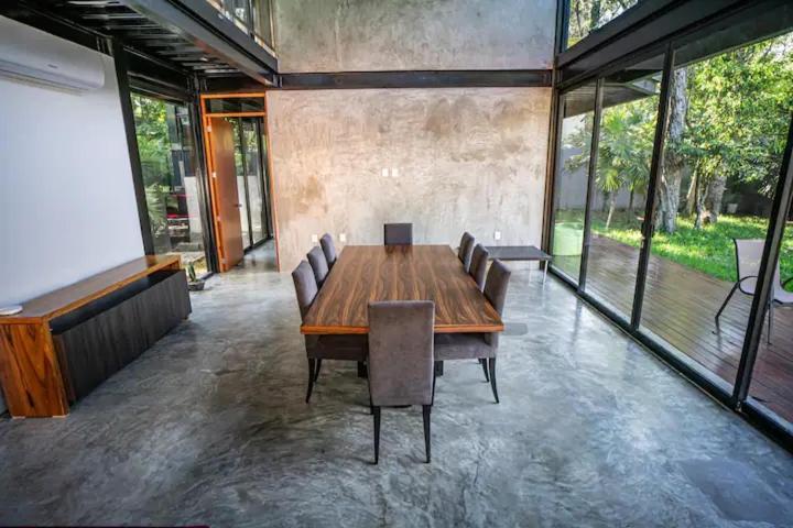 Casa Formato: Artist Residency Hostal *