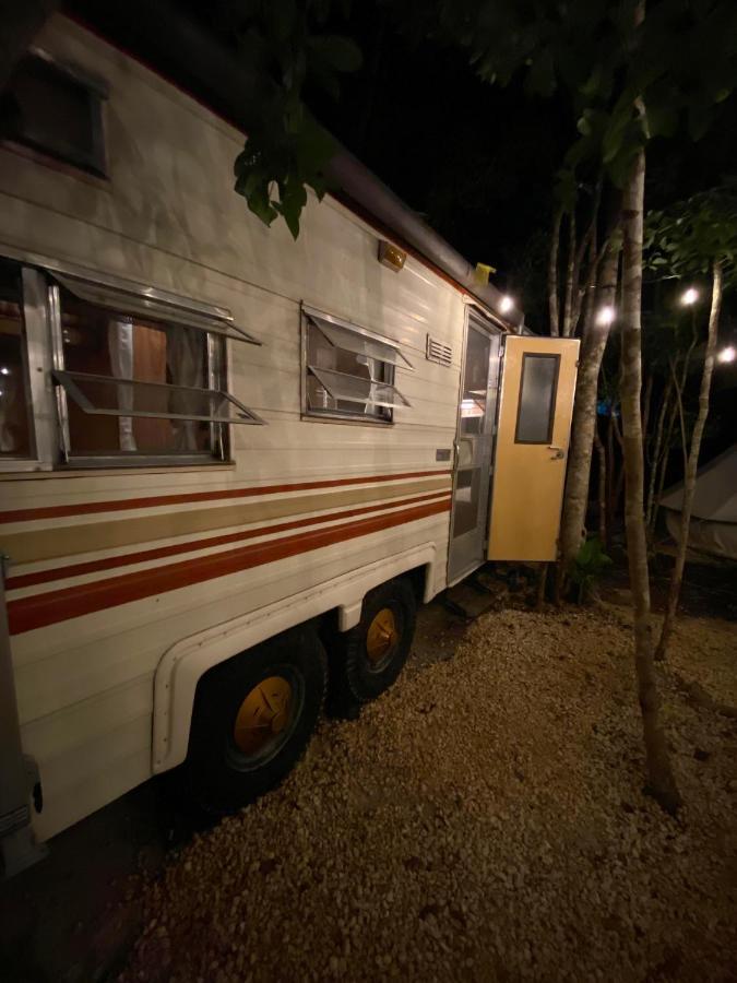 Makex-camper *