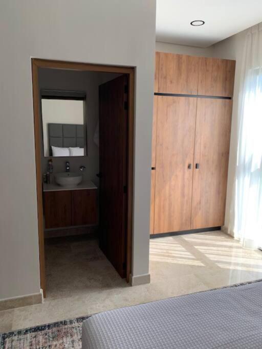 Apartment Find The Way, Find Yourself. Namaste! Giada 302b *
