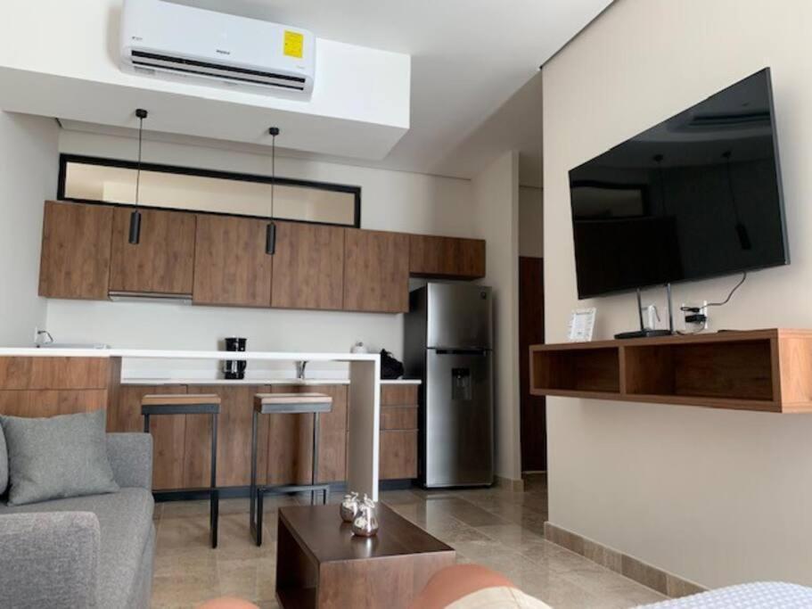 Find The Way, Find Yourself. Namaste! Giada 302b Apartment *