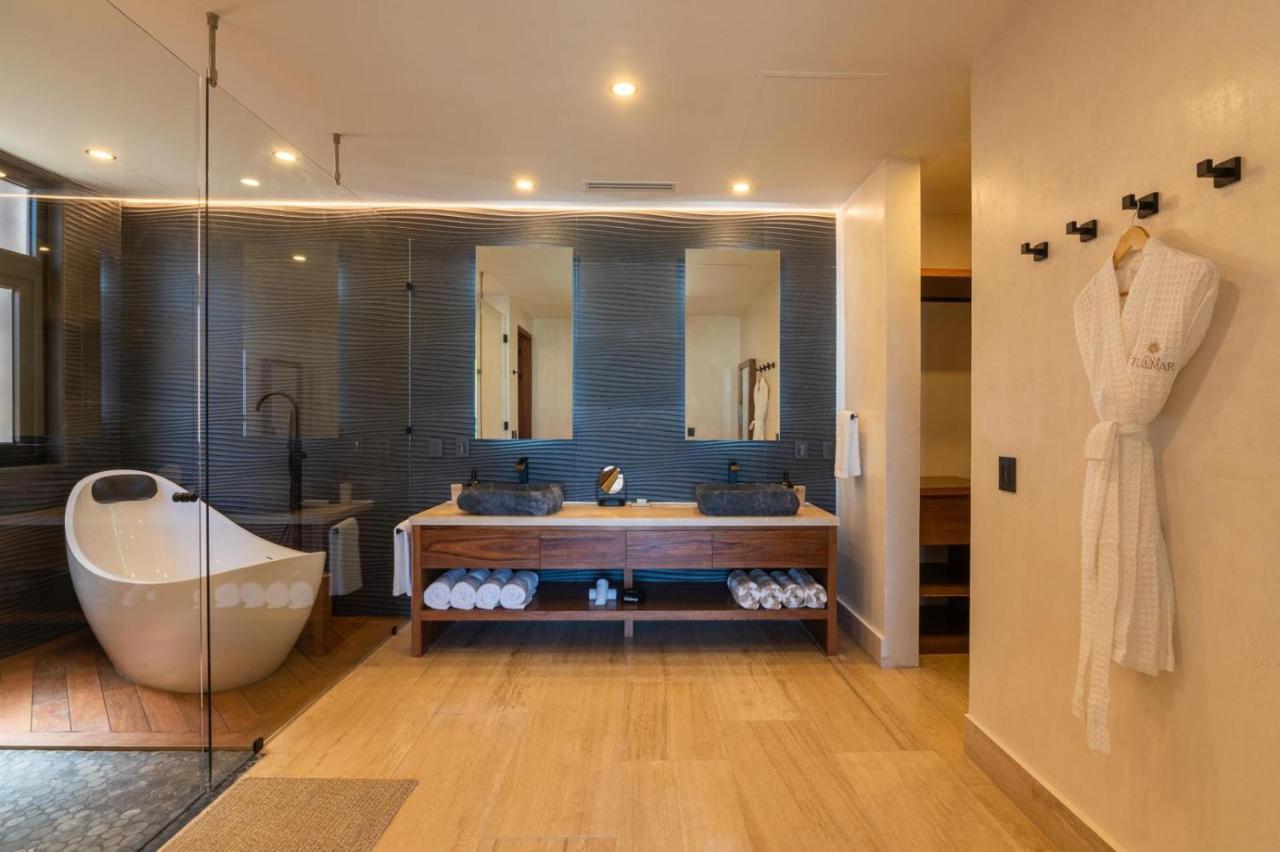 Tulumar Beachfront Luxury Villa- Full Service *