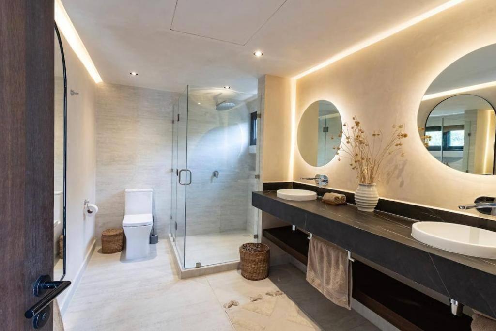 Luxury 3 Bed & Bath Eco-chic - Private Pool Pousada *