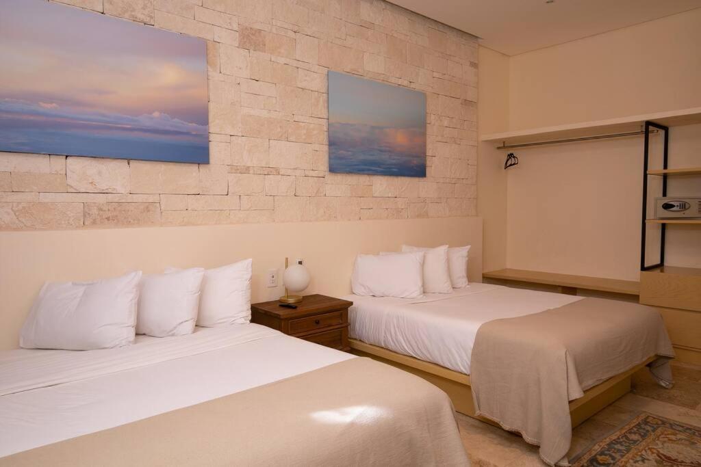 Luxurious Villa, 5 Bedroom Private Pool & Concierge Service Villa *