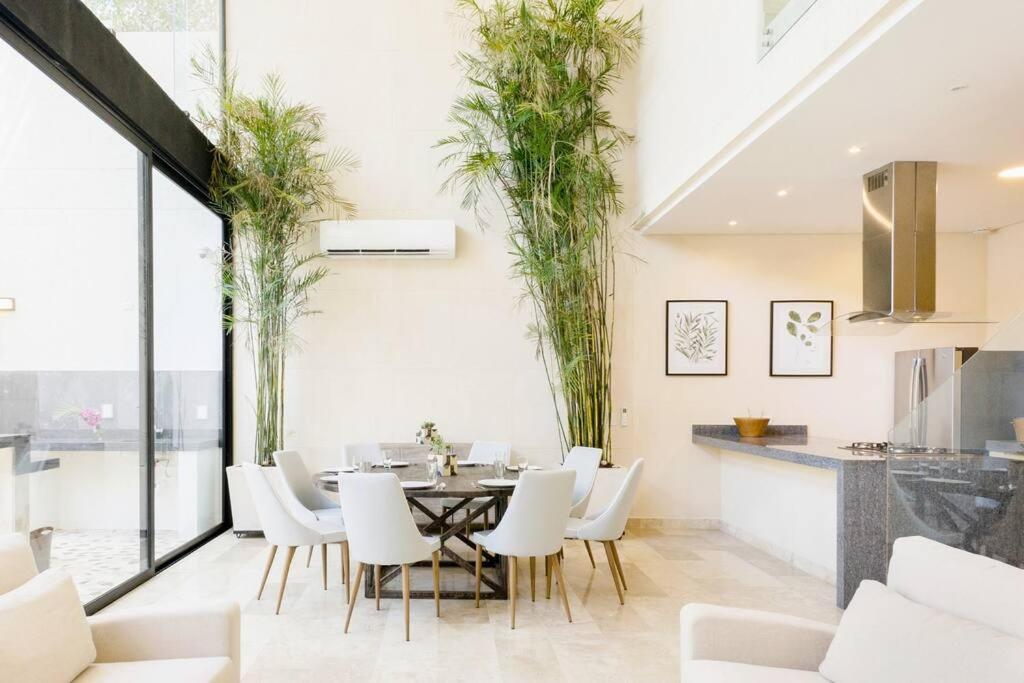 Luxurious Villa, 5 Bedroom Private Pool & Concierge Service * Tulum