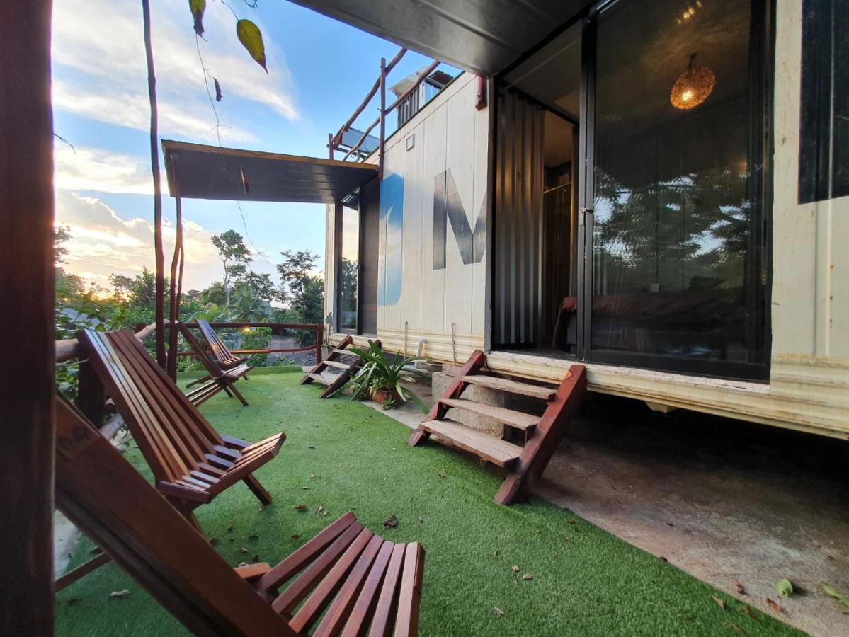Eco Capsule hotel Tulum