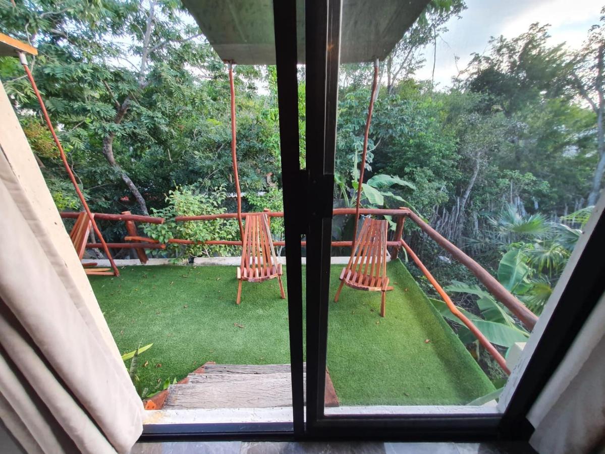 Capsule hotel Eco Tulum