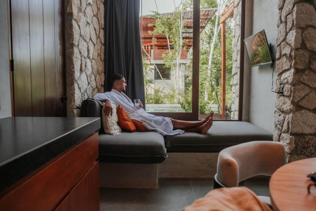 Apartment Alterhome Jungle Oasis In