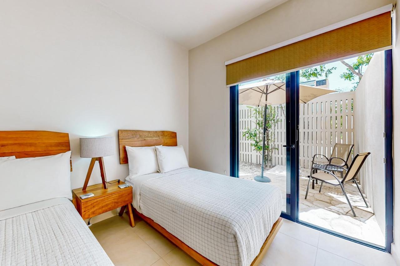 Apartment Peachy Palms At Tao Edena, Unit G1 *