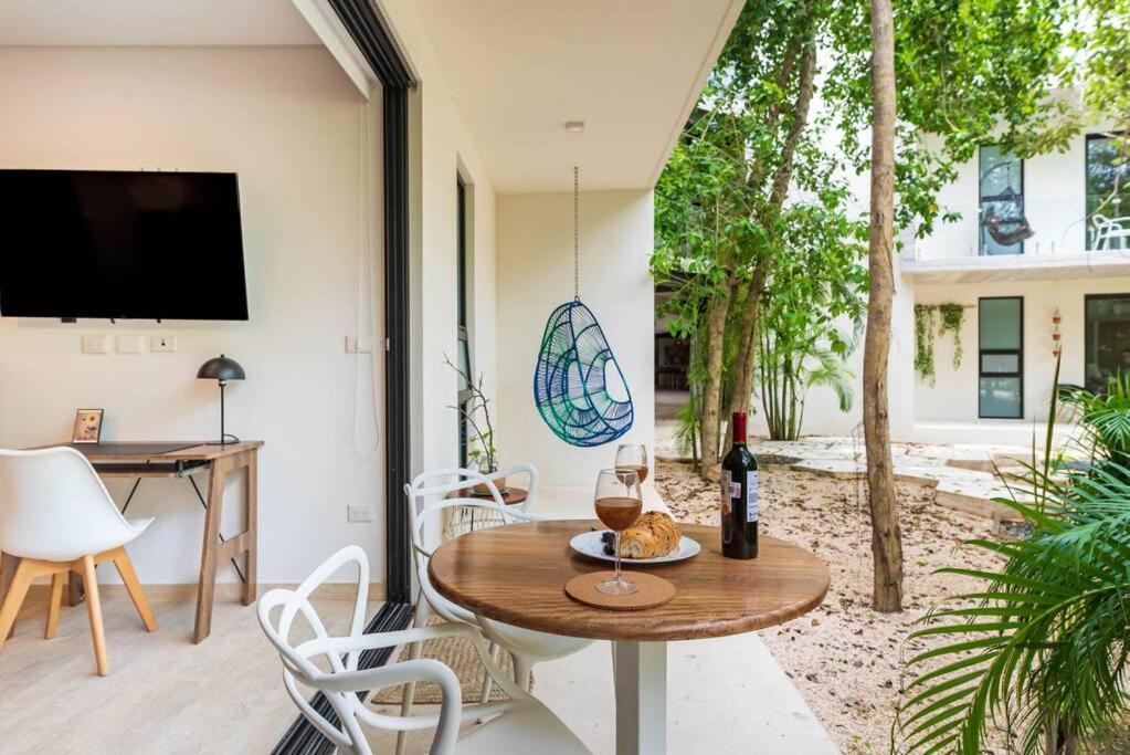 Studio-all-inclusive-gym-pool360º-scooter-bicycle-breakfast-exclusivebenefitsinservices-by-sandy-powerful *