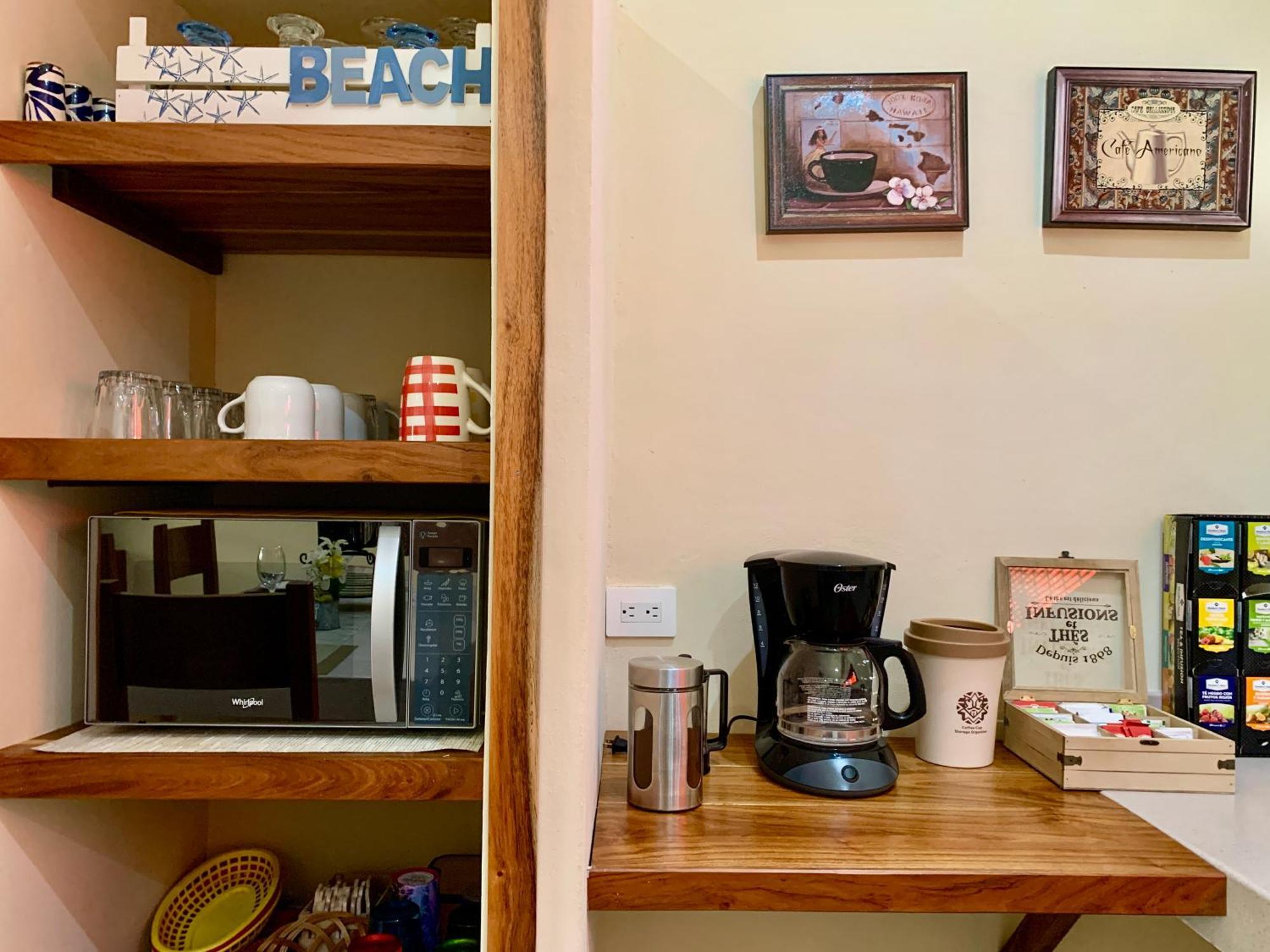 Apartment 2 Bedroom For 4-6 Guests - Great Breakfast - *