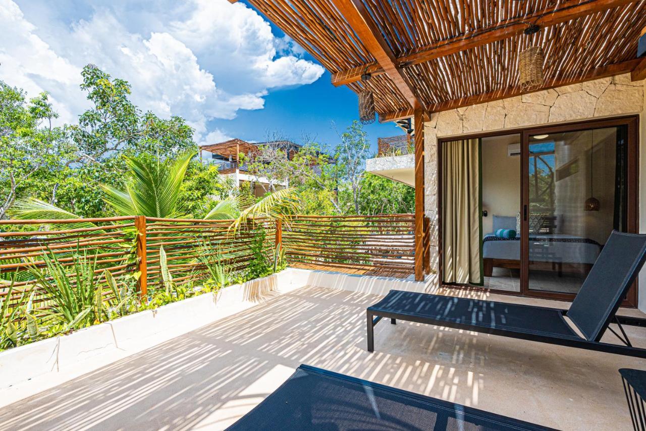 Jungle - Cenote Villa Tulum