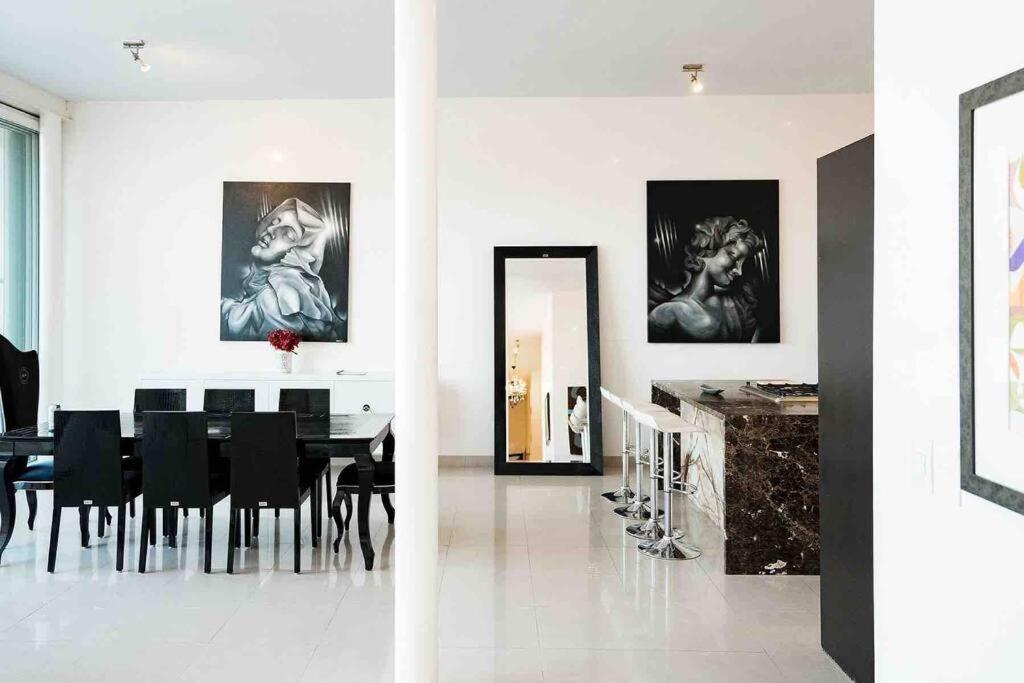 Old Listing - Blue Bay Villa *