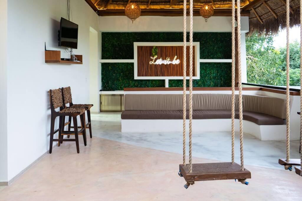 Villa Jacuzzi, Premium Hype - Private Pool & Near The *