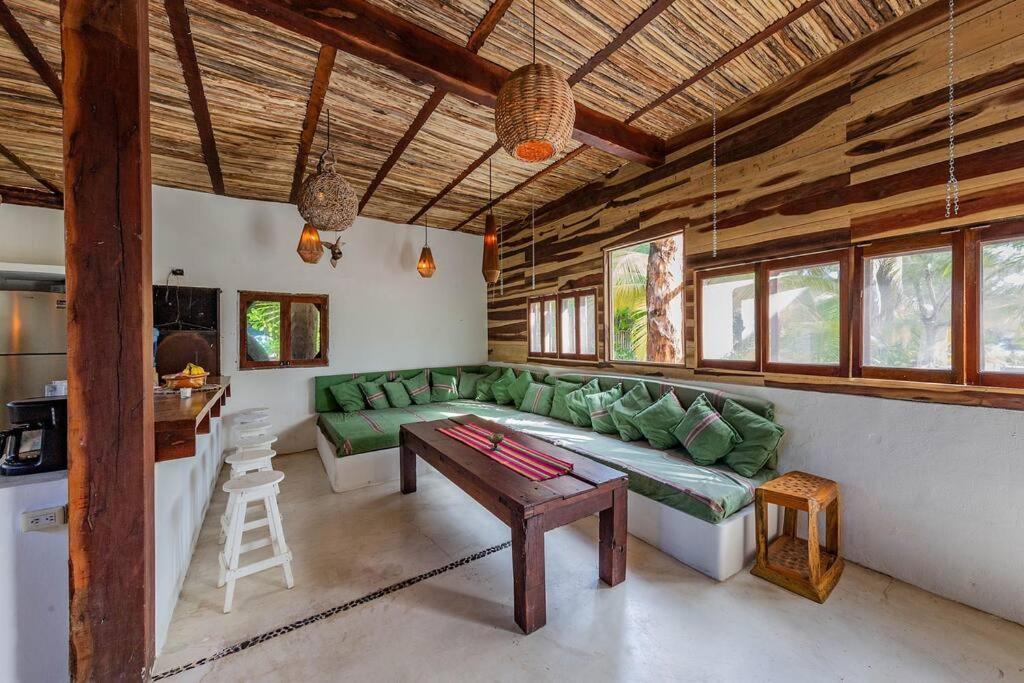 Rancho Pepo - Sian Ka'an Biosphere Beach House Tulum