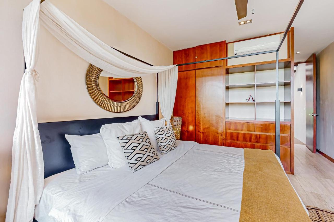 Blue Vistas 226 At Bungalows Village, Aldea Zama *