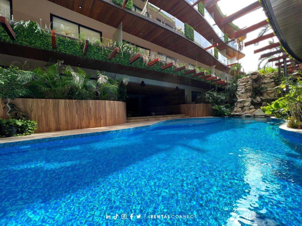 Apartment New Studio P-3, Pool, Roof Top, Great Location *