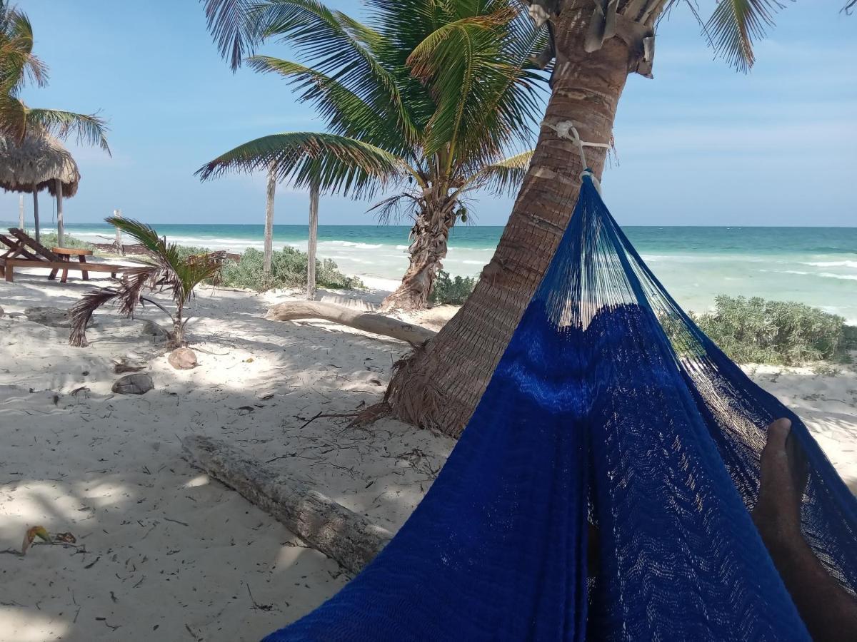 Playa Lakin-ha Beachfront Cabins *