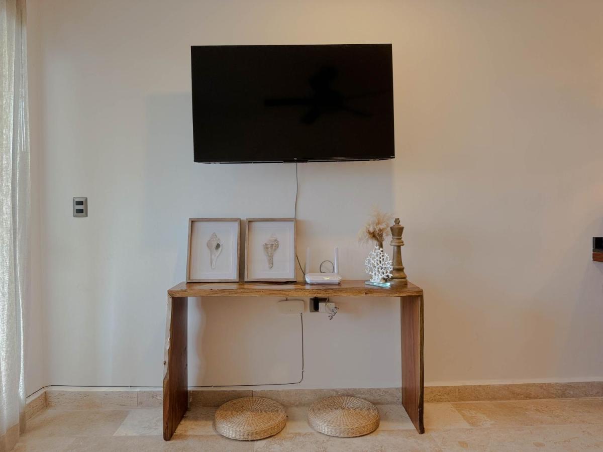 Apartment Charming One Bedroom Penthouse With Private Pool By Sandy Powerful