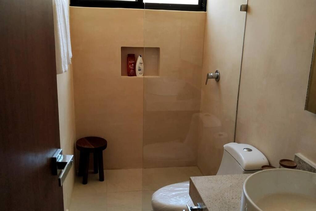 Surenna Bella - 3 Bedroom With Pool Holiday home